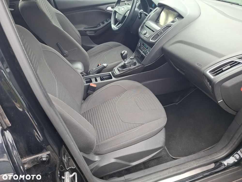 Ford Focus 1.5 TDCi Titanium - 16
