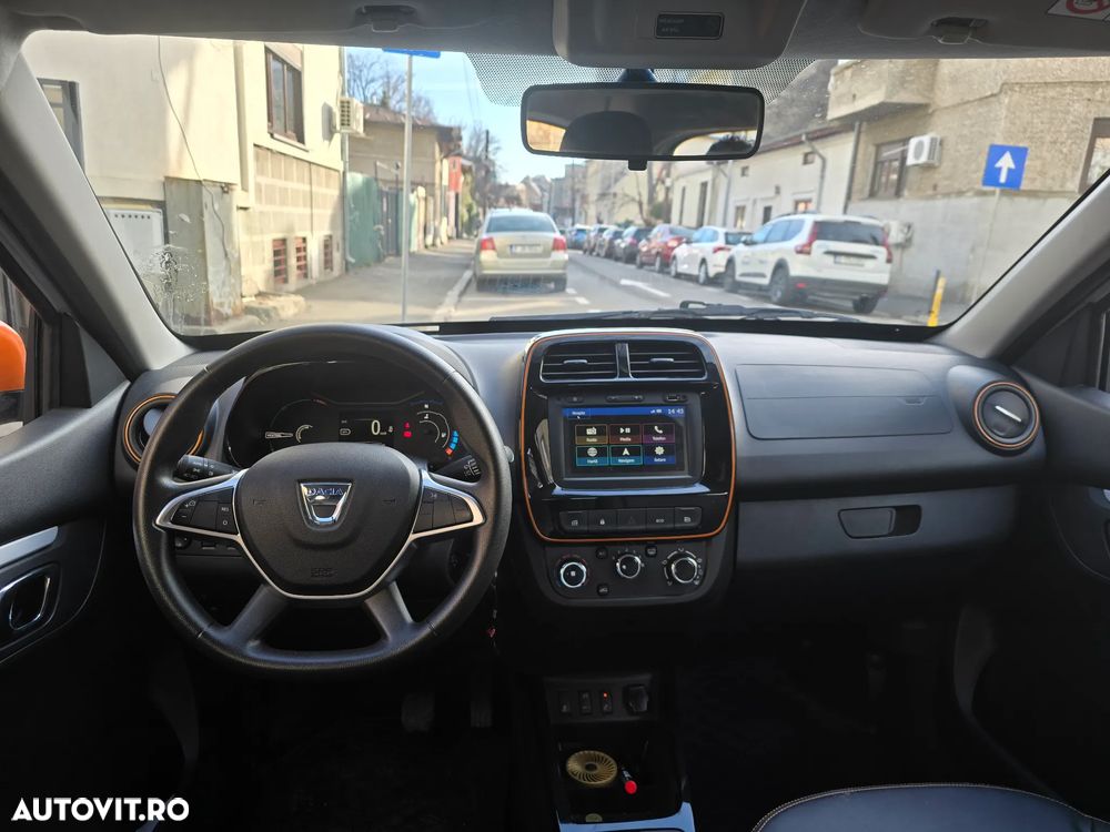 Dacia Spring Expression - 7