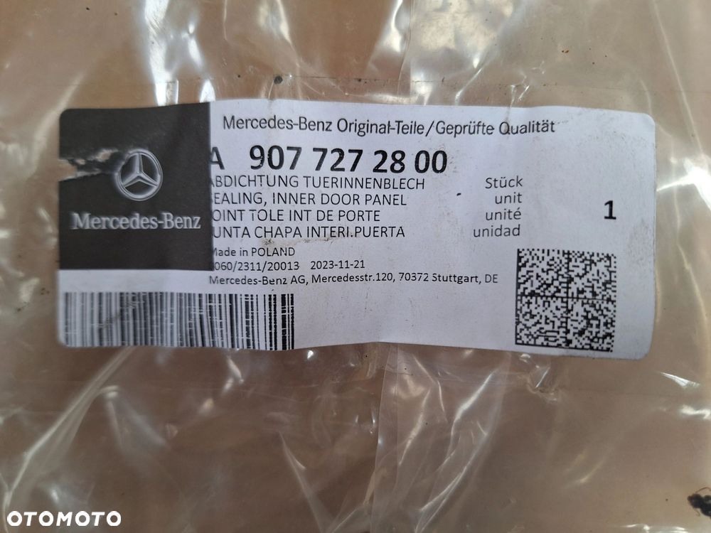 MERCEDES SPRINTER W907 ORYGINAŁ A9077272800 NOWA Uszczelka drzwi szyby przód prawa WYSYŁKA 24H - 3