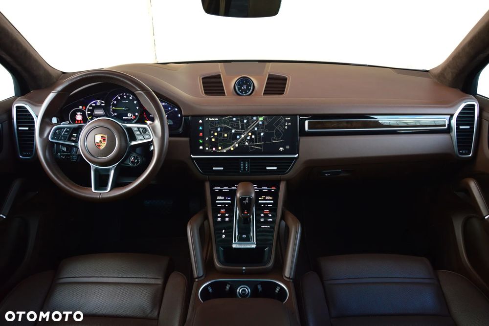 Porsche Cayenne E-Hybrid Platinum Edition - 3
