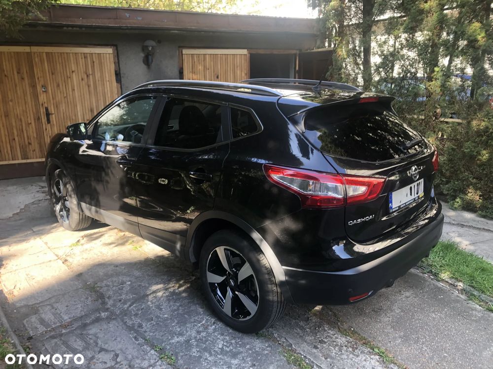 Nissan Qashqai 1.6 DIG-T N-Connecta - 6