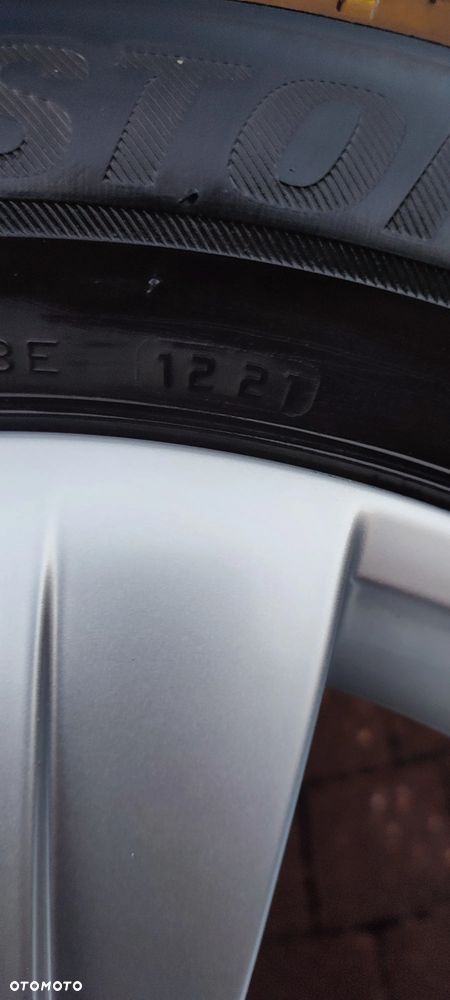 Opony Zimowe Bridgestone Blizzak LM001 215/55/17 94V 2x7mm 2021r Bdb Para AO - Homologacja Audi - 8