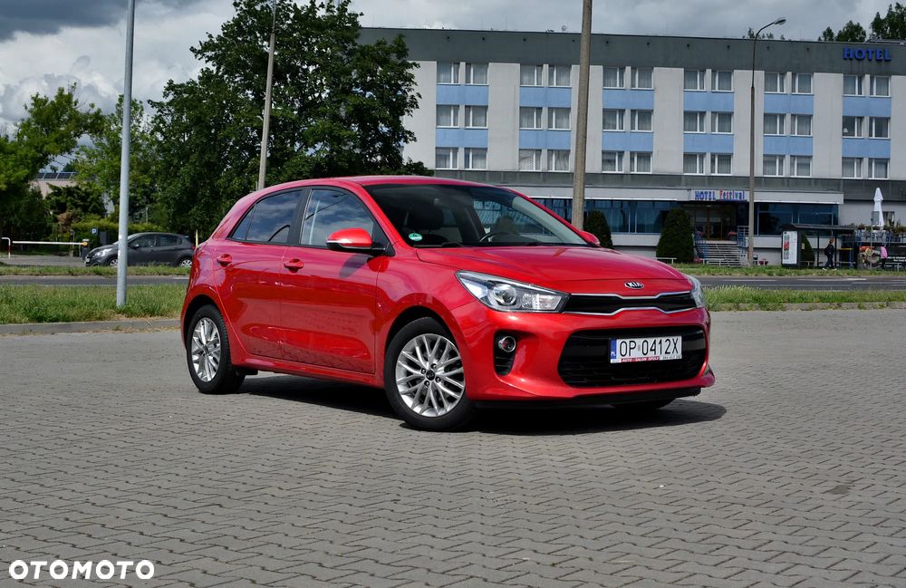 Kia Rio 1.0 T-GDI 100 Dream-Team Edition - 9