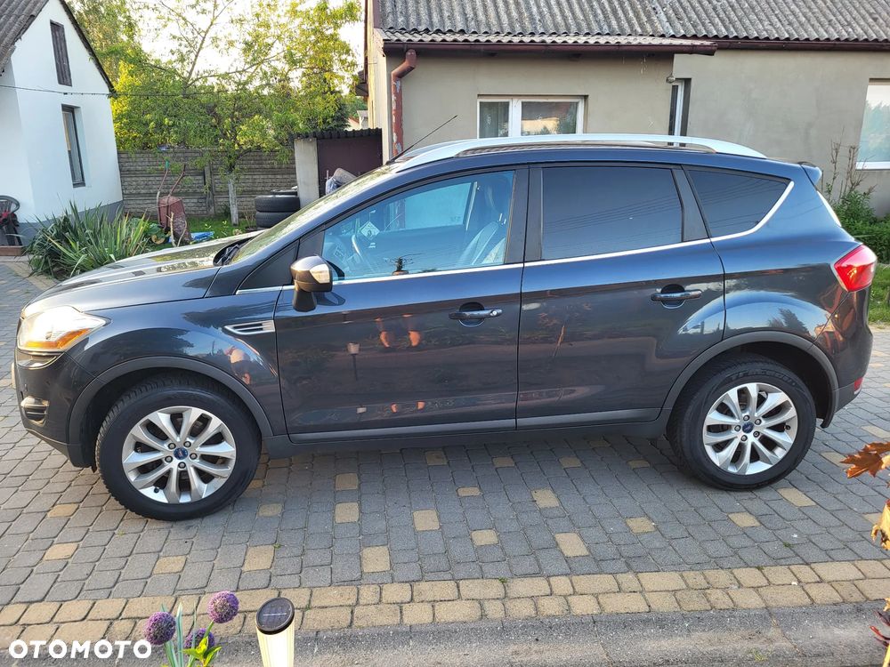 Ford Kuga 2.0 TDCi FWD Titanium - 13