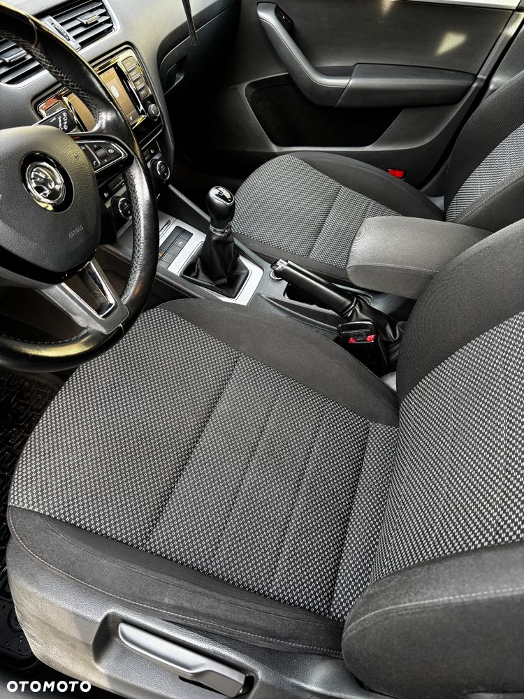 Skoda Octavia 1.6 TDI Ambition - 10
