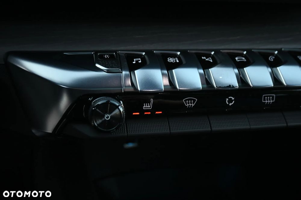 Peugeot 3008 BlueHDi 180 Stop & Start EAT6 GT - 35