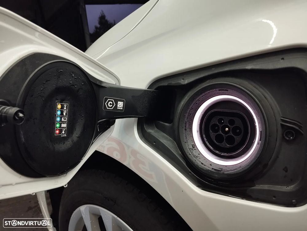 BMW 225xe Active Tourer Advantage - 10