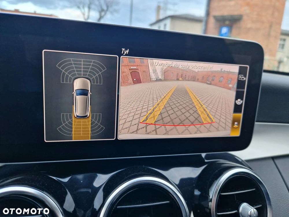 Mercedes-Benz Klasa C 220 d 9G-TRONIC - 13