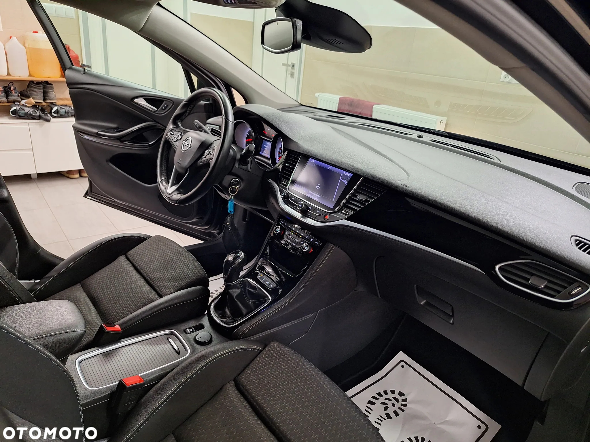 Opel Astra 1.4 Turbo Business - 27