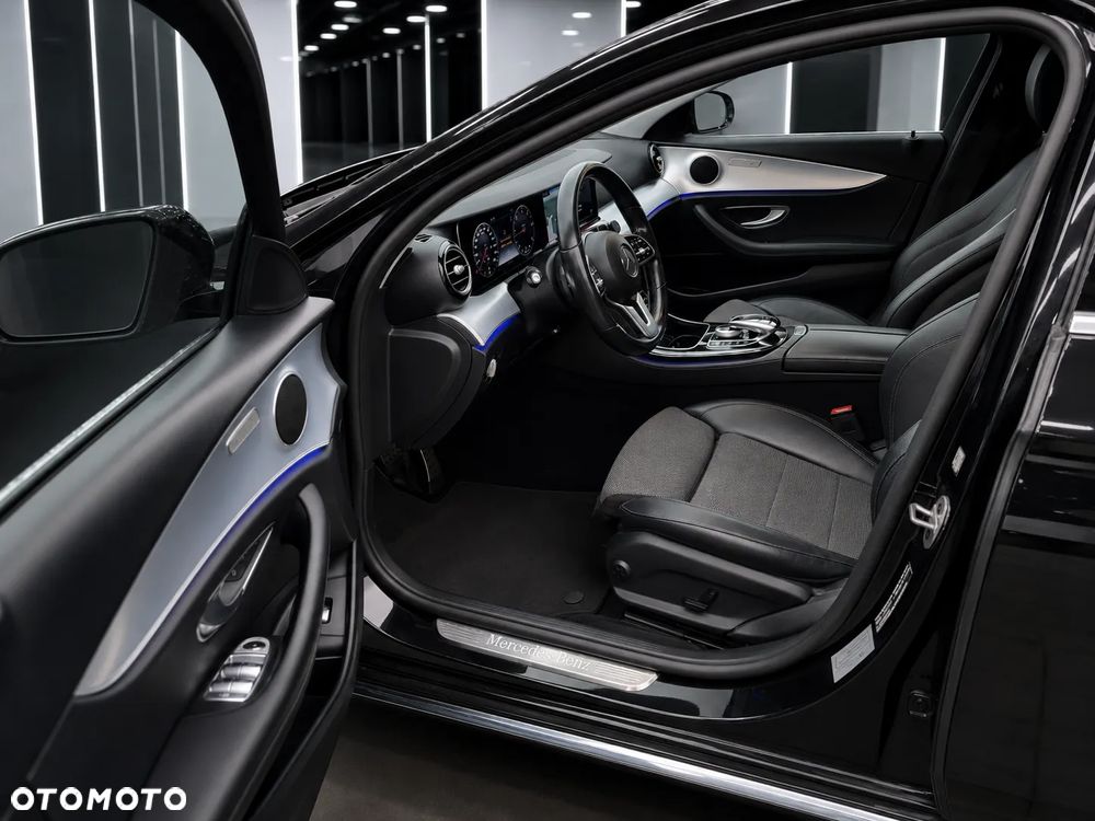 Mercedes-Benz Klasa E 200 d Business Edition 9G-TRONIC - 5