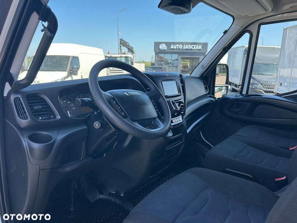 Iveco Daily 35C16 Hi-Matic Kontener 9 palet + winda 750kg + drzwi boczne **KLIMA**Serwis**Sprowadzony**2018R** - 11