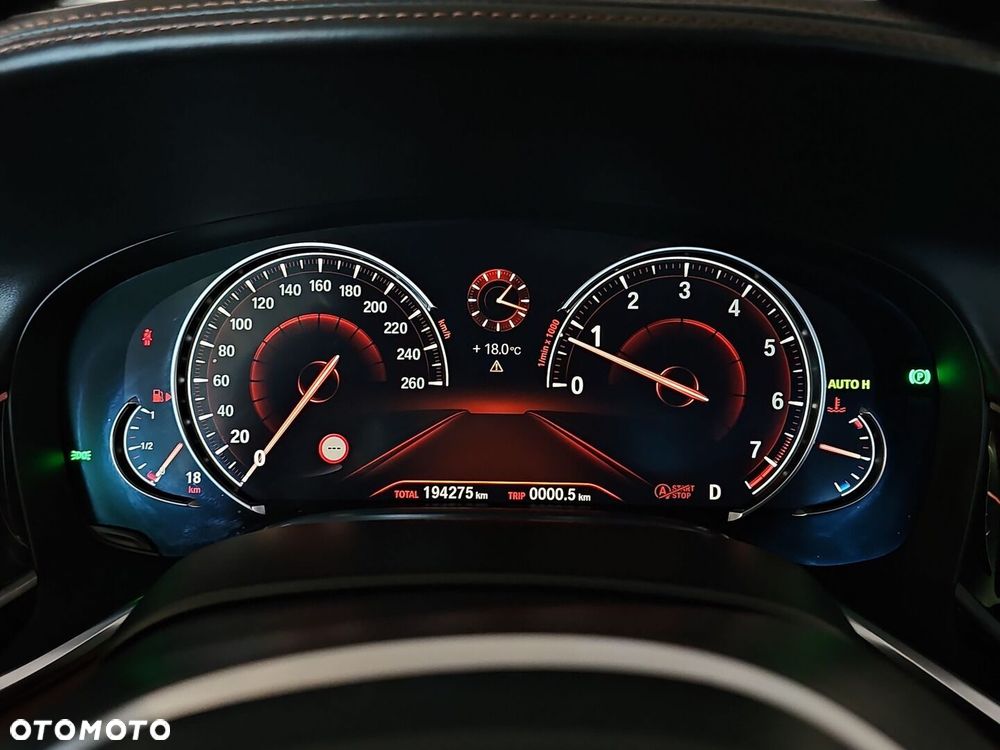 BMW Seria 7 - 22
