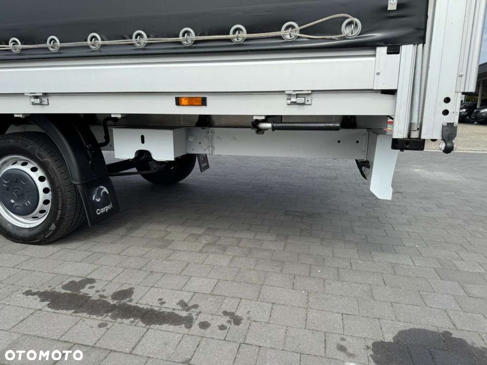 Renault Master 10 europalet  Sypialka XL - 39