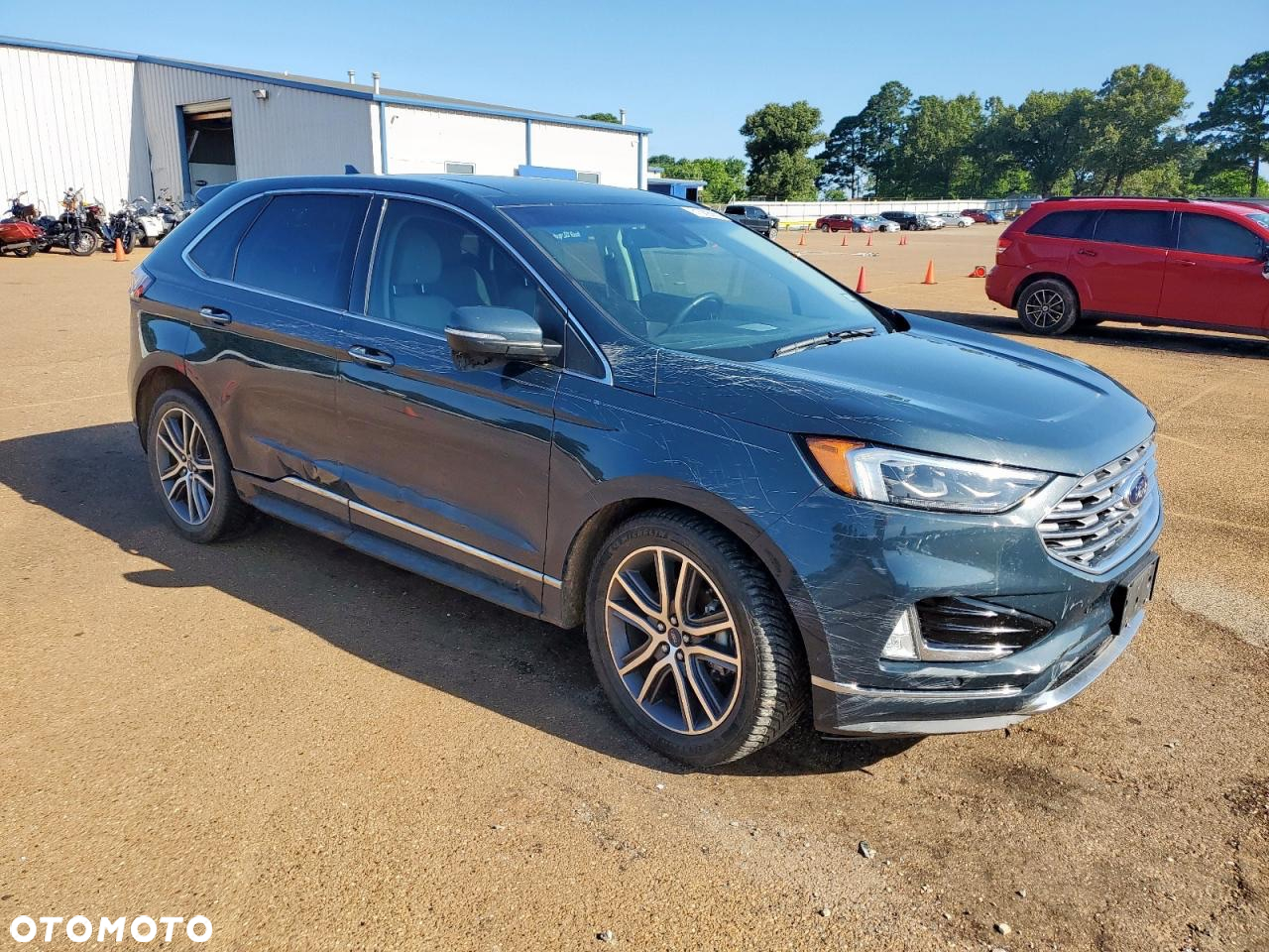 Ford Edge 2.0 EcoBlue Twin-Turbo 4WD Titanium - 4