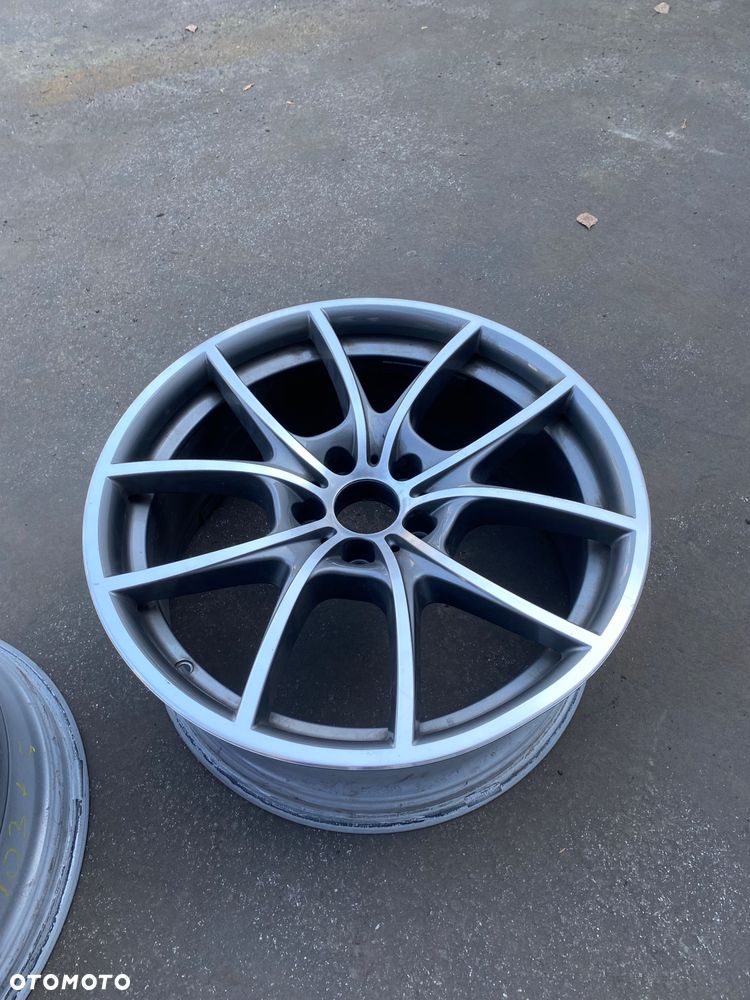 BMW F10 F10 LCI F11 F11 LCI F06 GC F06 GC LCI F12 F12 LCI F13 F13 LCI FELGA BMW 5 F10 F11 6 F12 F13 8,5x20 ET33 5x120 NUMER 6792598 STYLING 356  6792598  6853816  8,5x20 is33 et33  03267 - 7