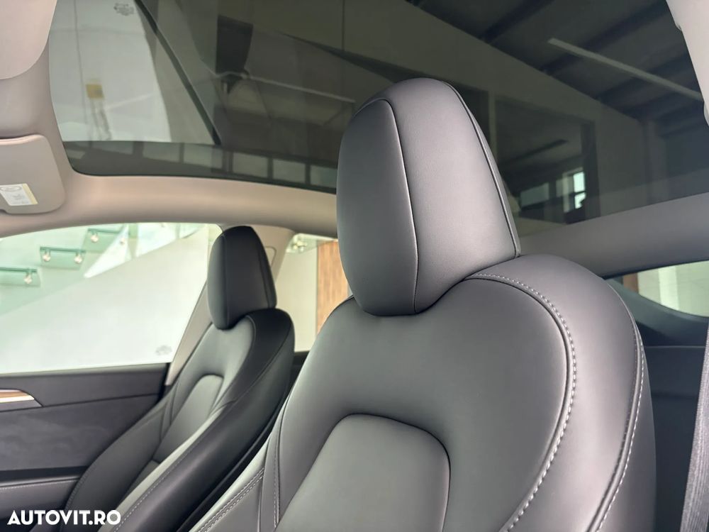 Tesla Model Y RWD - 23