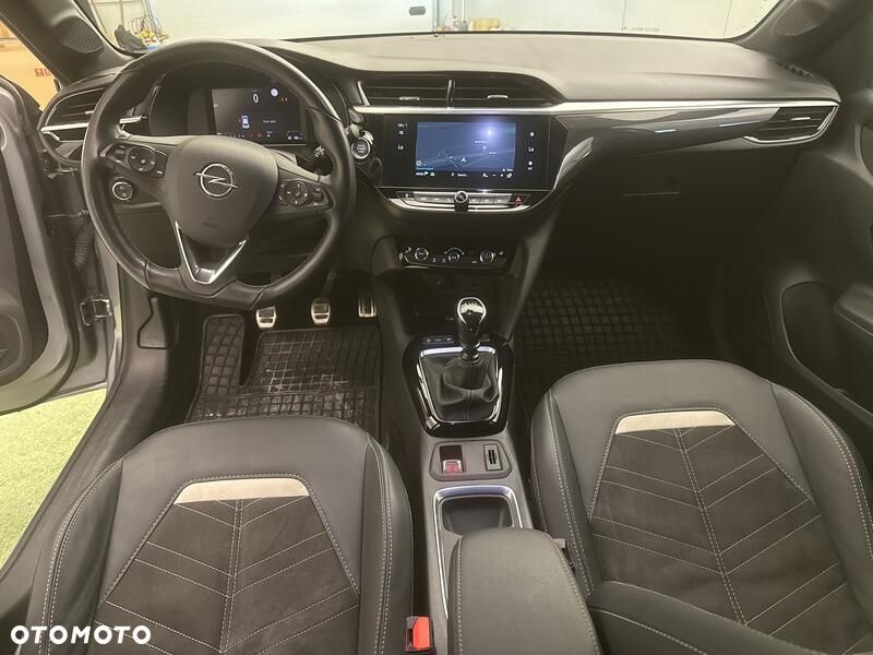 Opel Corsa - 22