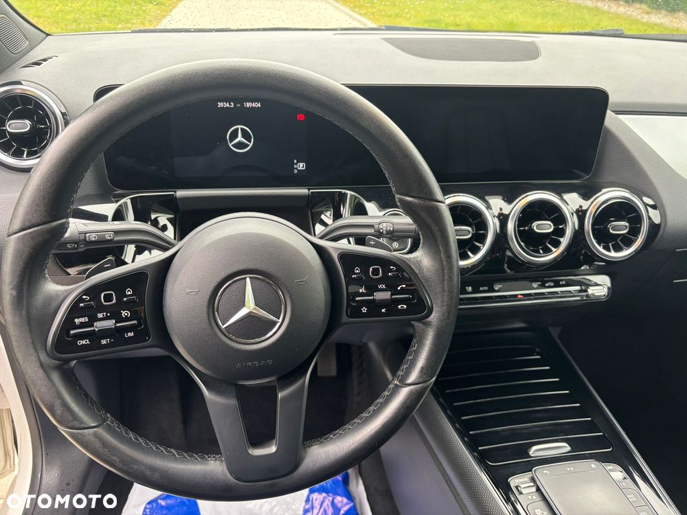 Mercedes-Benz Klasa B 200 d AMG Line 8G-DCT - 12