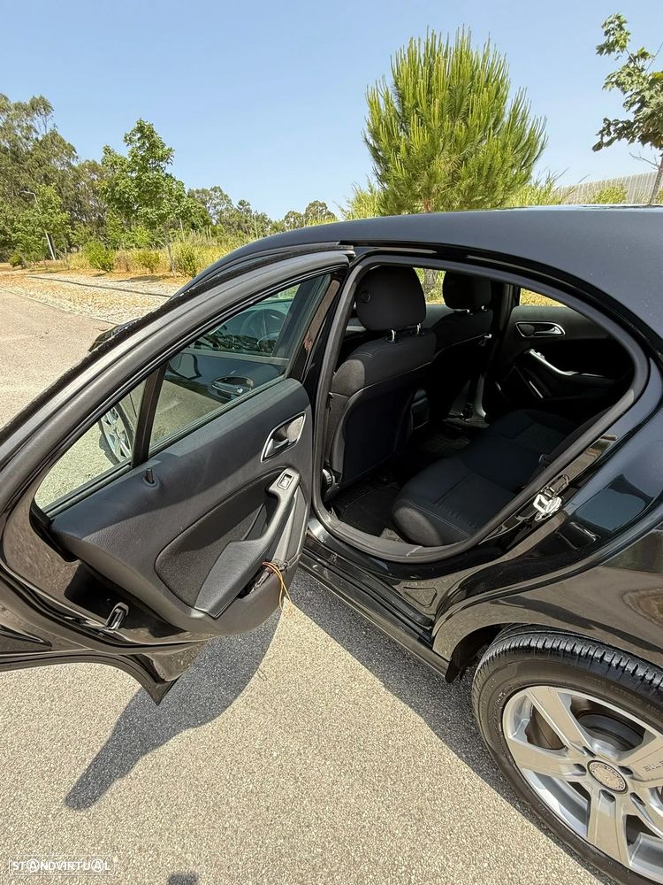 Mercedes-Benz A 200 - 7