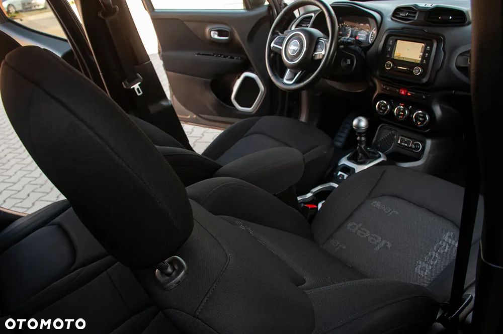 Jeep Renegade 1.4 MultiAir Longitude - 33