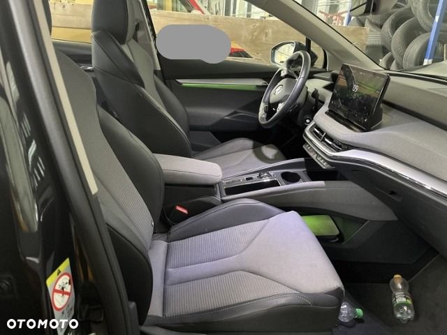 Skoda Enyaq 60 - 8
