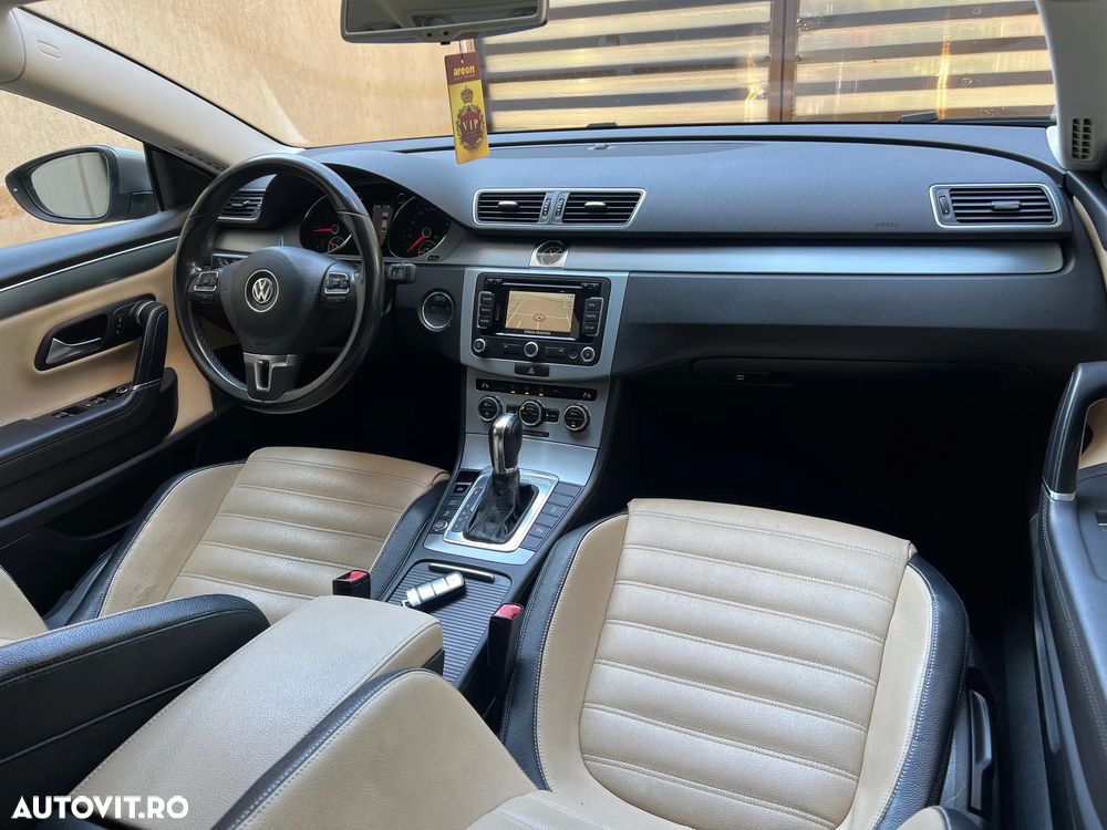 Volkswagen Passat CC 2.0 Blue TDI DSG Exclusive - 27