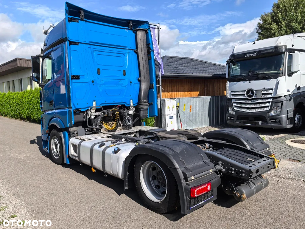 Mercedes-Benz Actros 1845 LSnRL * BigSpace * 2 zbiorniki * Salonka * Bi-Xenon * StyleLine * * - 4