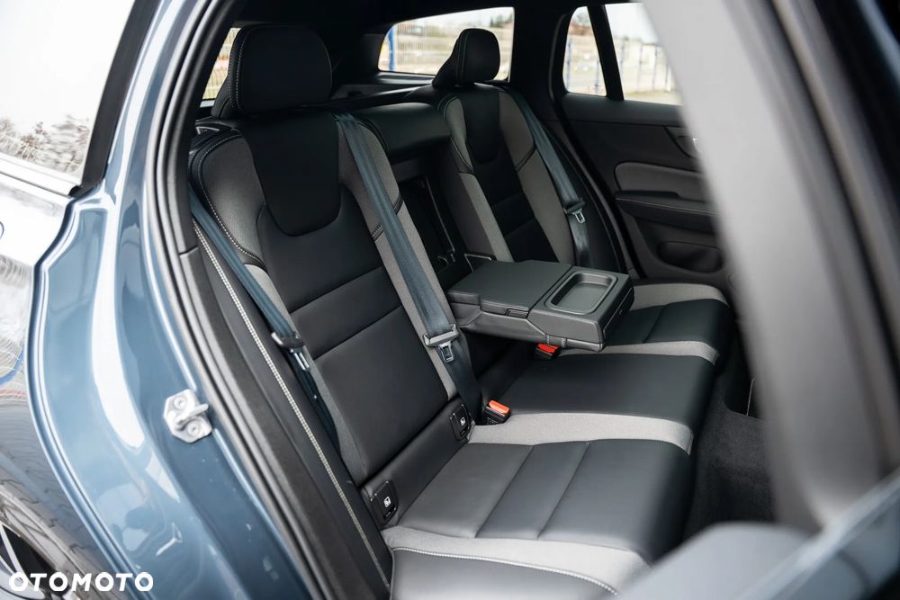 Volvo V60 B3 B Geartronic RDesign - 35