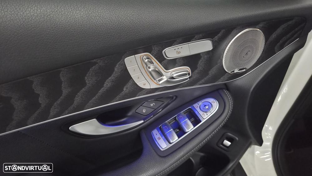 Mercedes-Benz GLC 300 de 4Matic 9G-TRONIC AMG Line Plus - 13