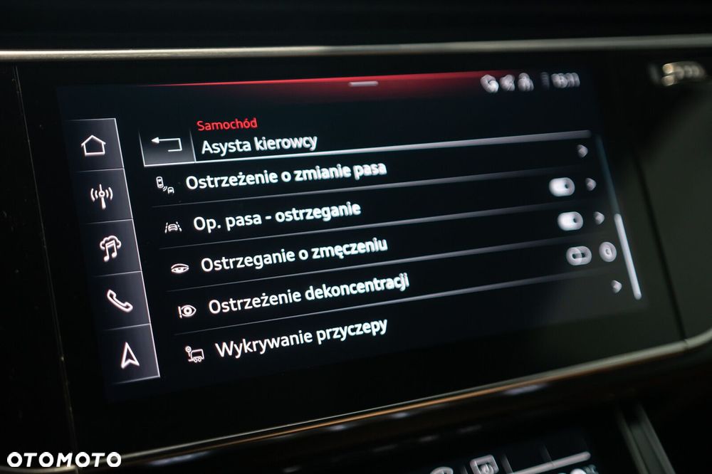 Audi RS Q8 - 23