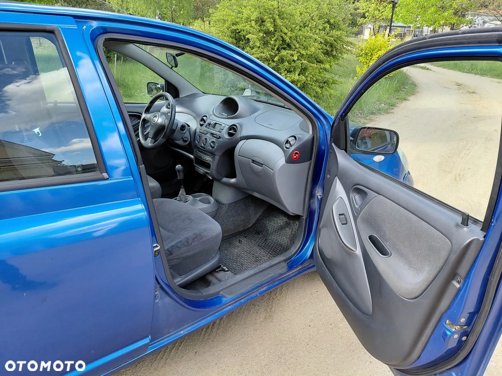 Toyota Yaris 1.3 Luna - 10