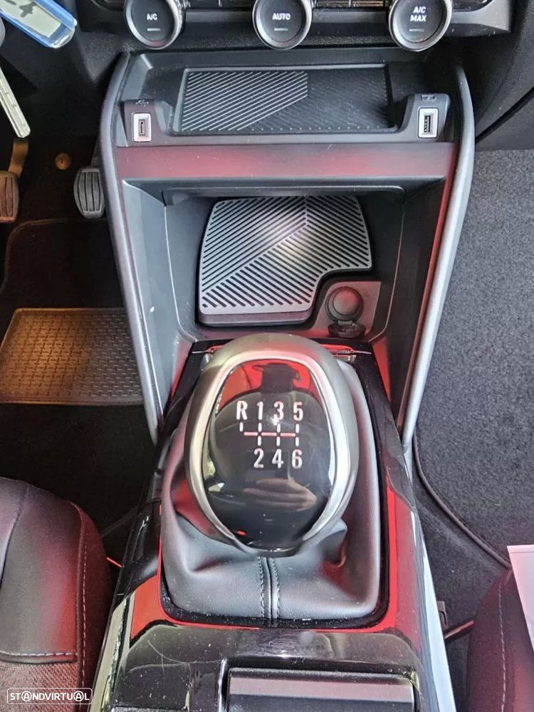 Citroën C4 PureTech 130 Stop&Start FEEL PACK - 13