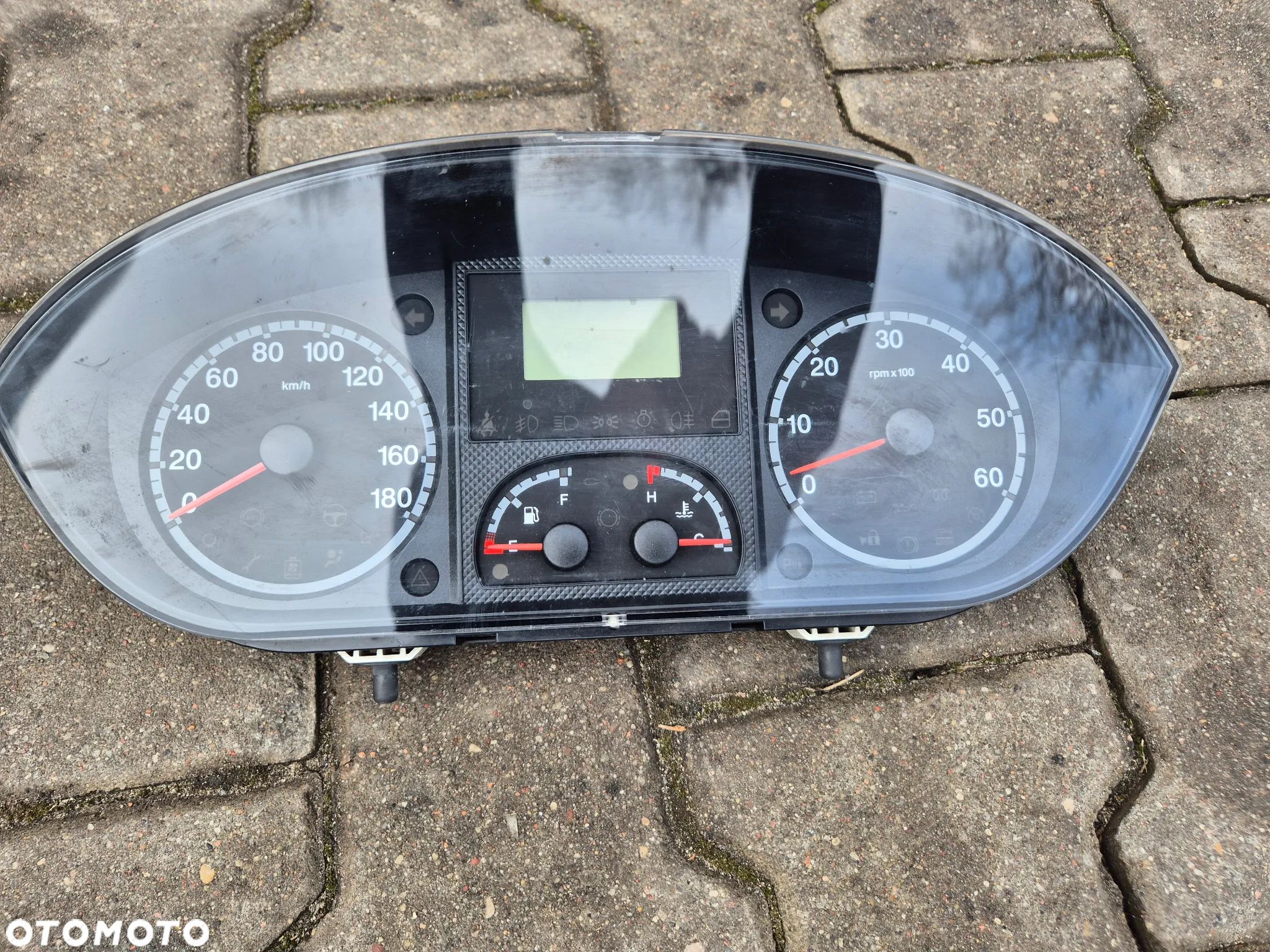 LICZNIK ZEGAR JUMPER BOXER DUCATO 06r. + - 1