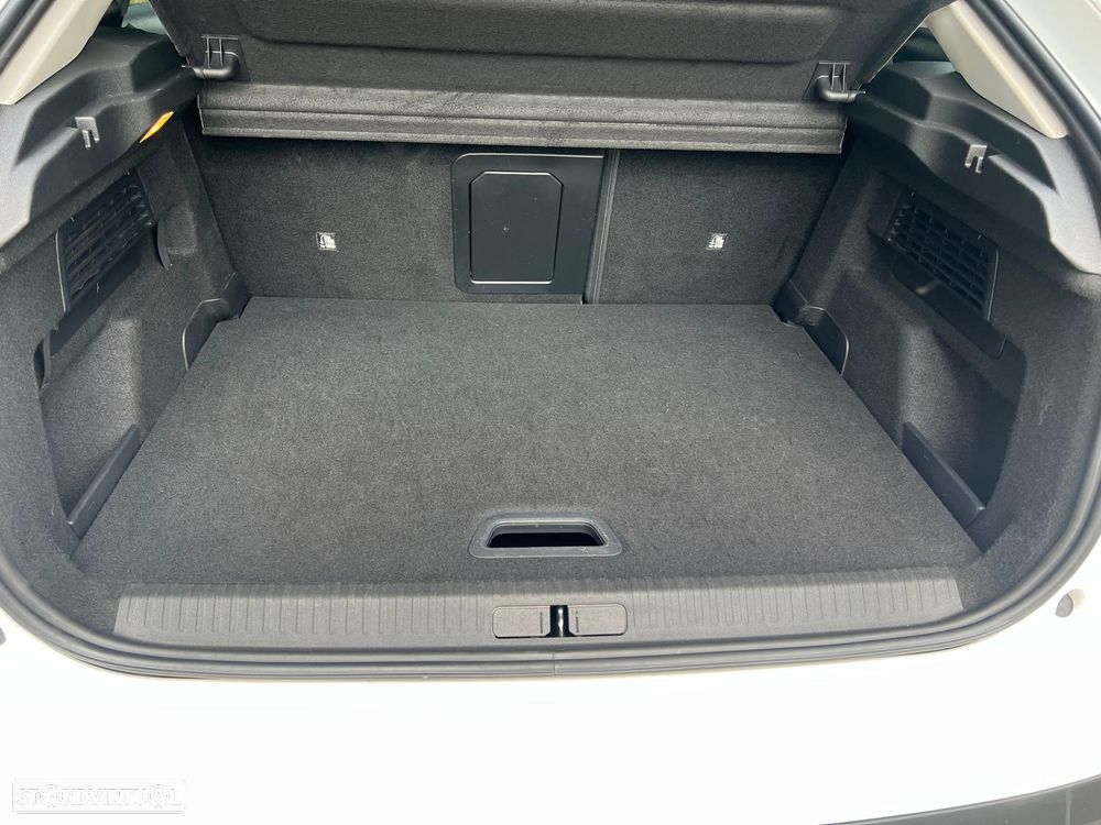 Citroën C4 1.2 PureTech Shine - 52