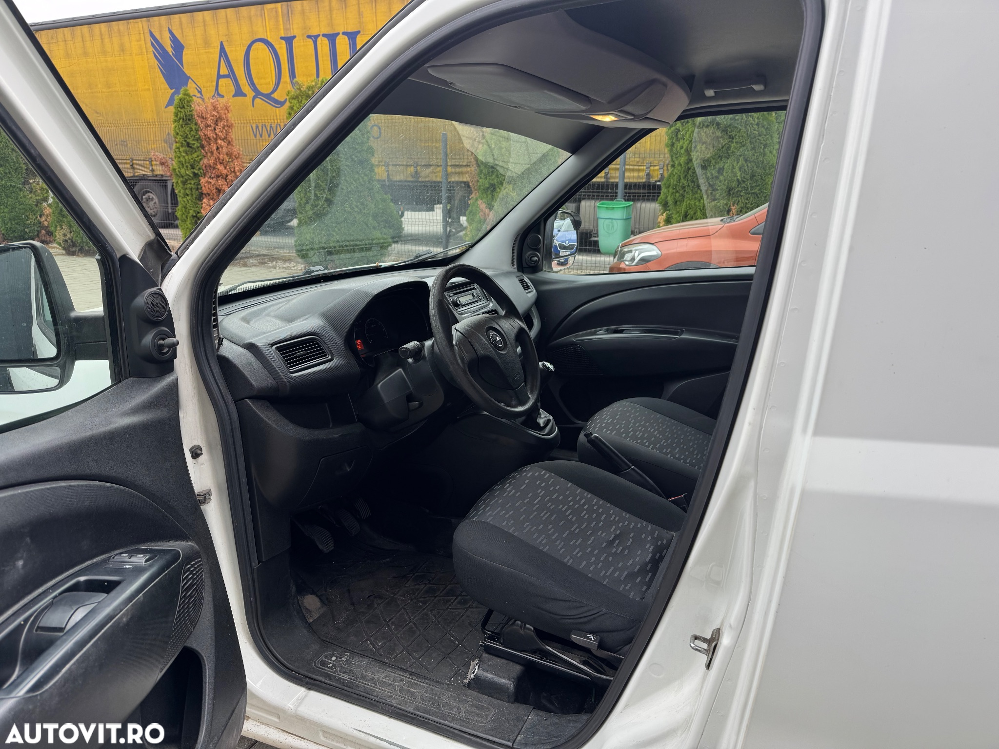 Opel Combo - 8