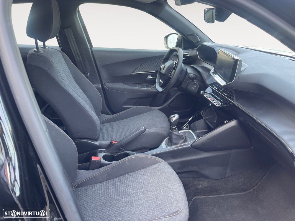 Peugeot 2008 1.2 PureTech Style - 15