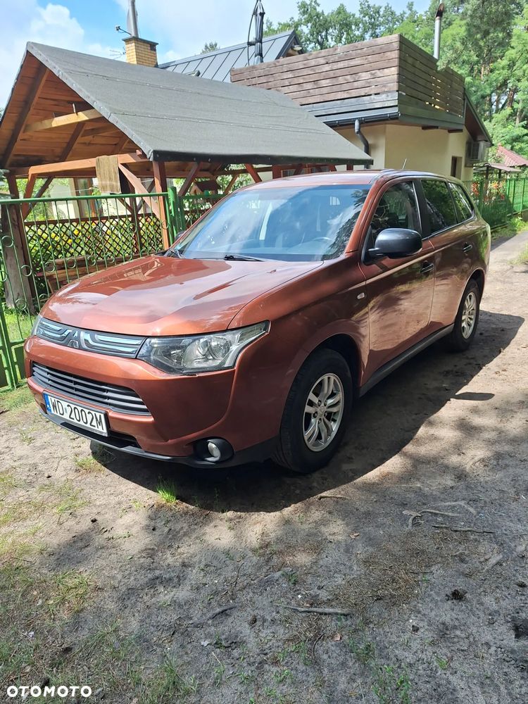 Mitsubishi Outlander 2.0 Intense 2WD - 1