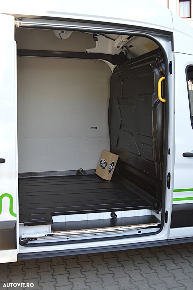 Ford E-TRANSIT L3H3 3500KG - 26