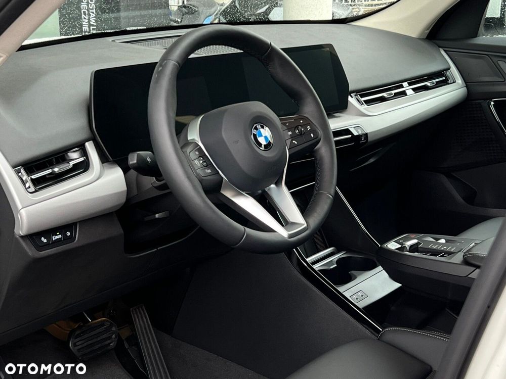BMW X1 - 13