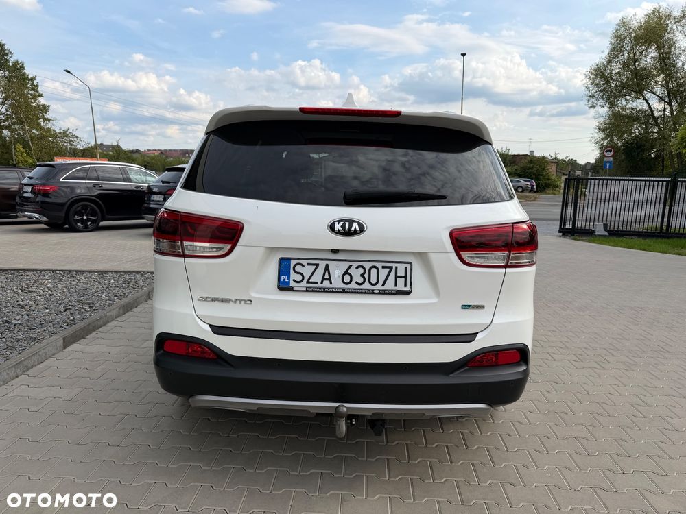 Kia Sorento 2.2 CRDi AWD Platinum Edition - 4