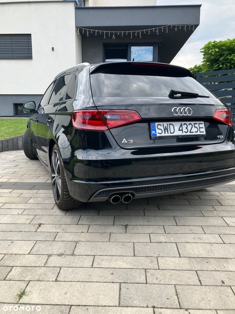 Audi A3 Sportback - 3