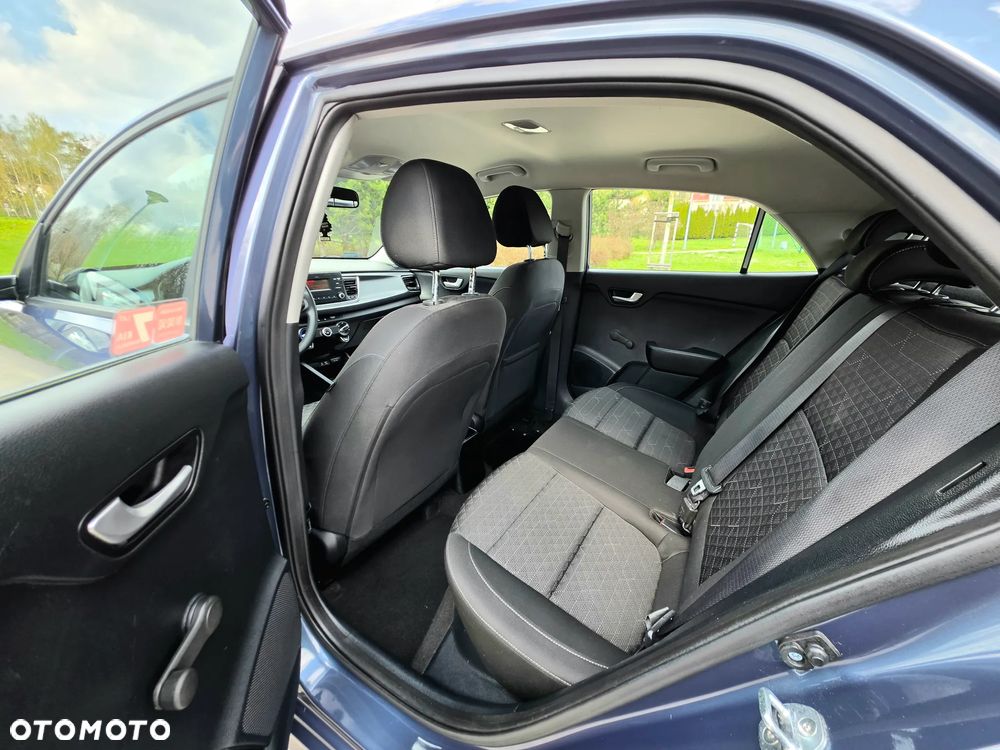 Kia Rio 1.2 Attract - 9