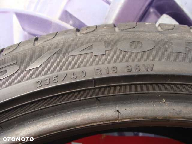 235/40 R19 Pirelli Cinturato P7 - 4