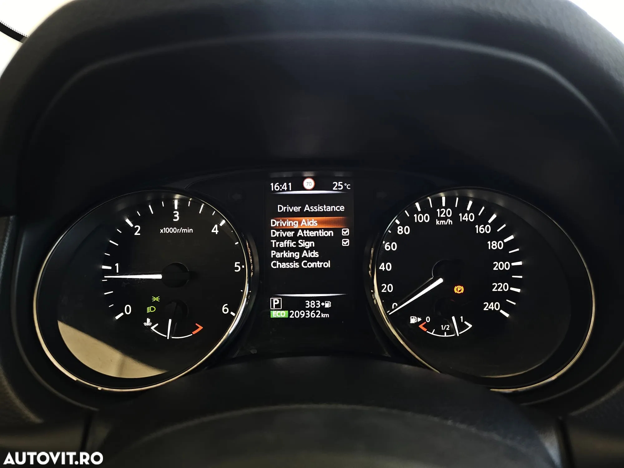 Nissan X-Trail 1.6 dCi Tekna - 21