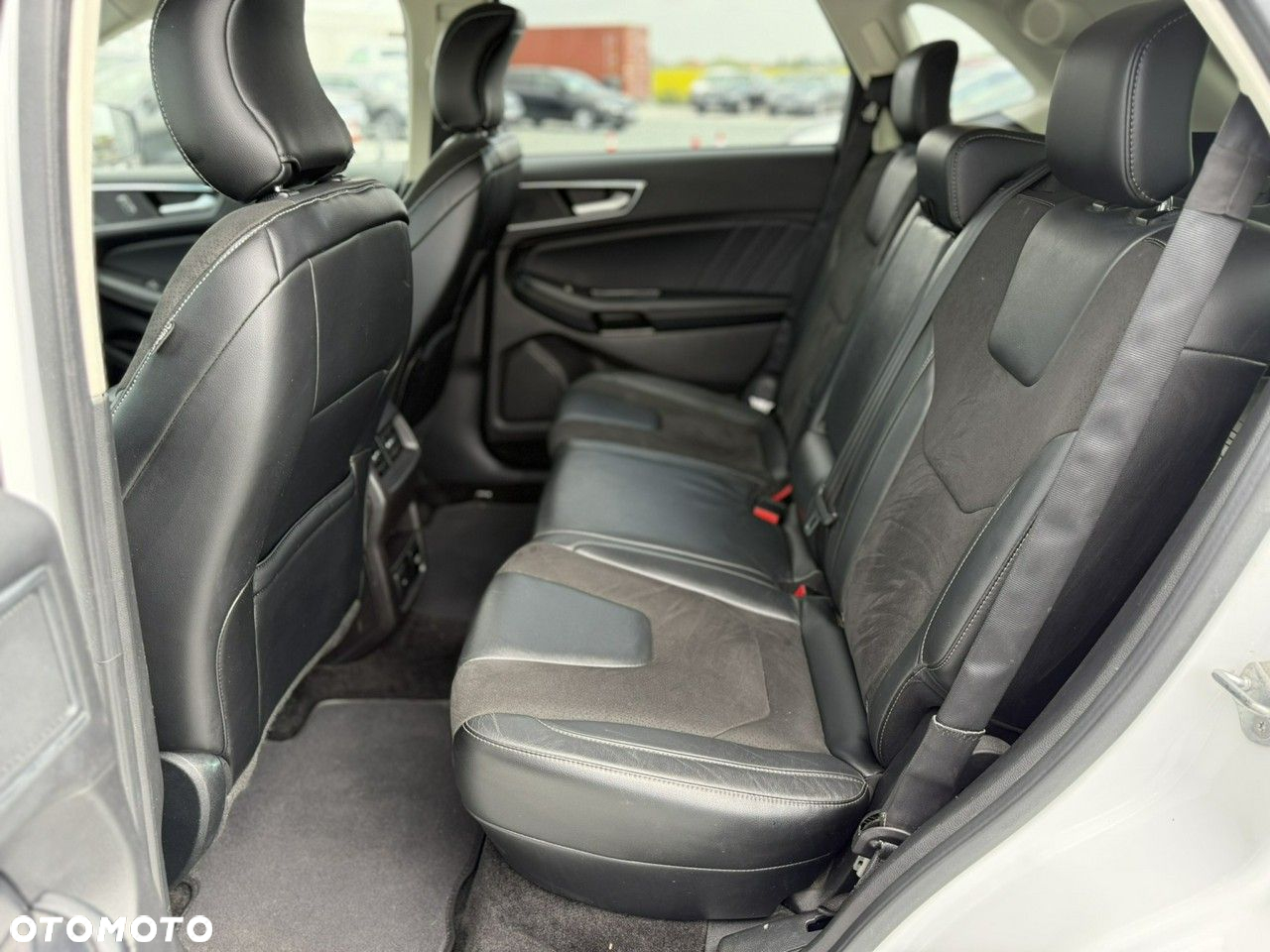 Ford Edge 2.0 TDCi Bi-Turbo 4x4 ST-LINE - 13