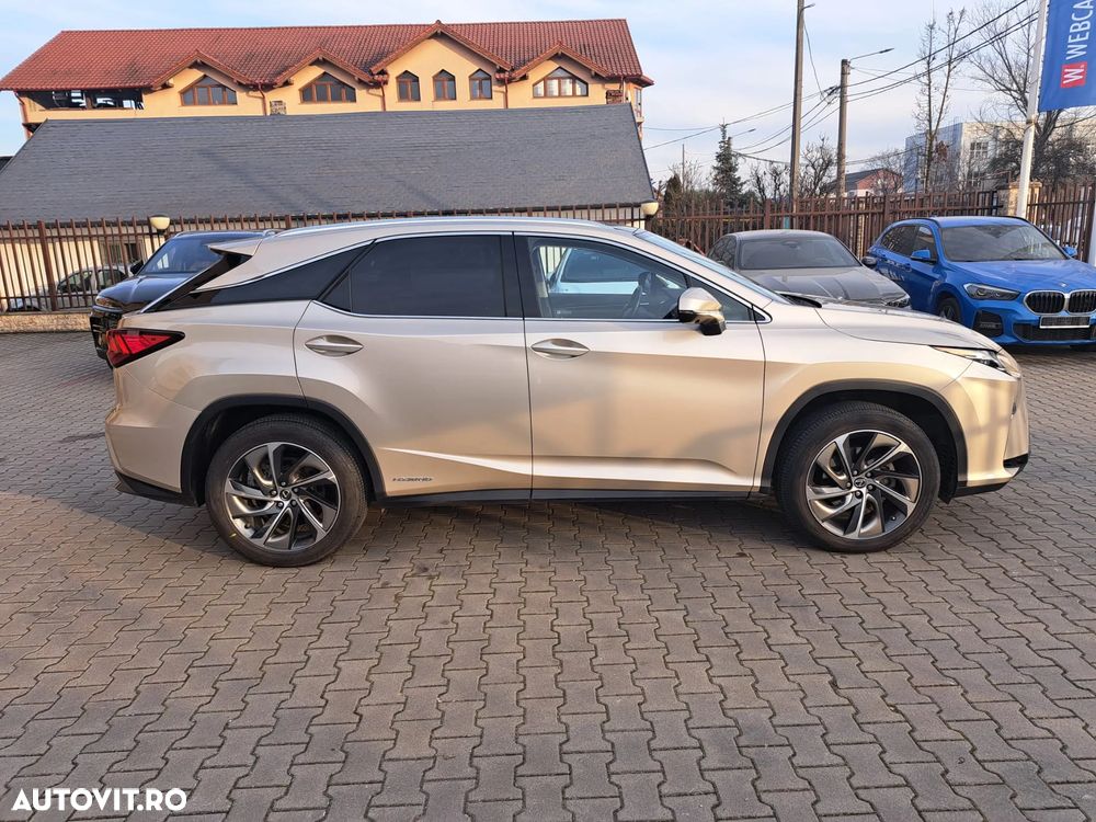 Lexus Seria RX - 5