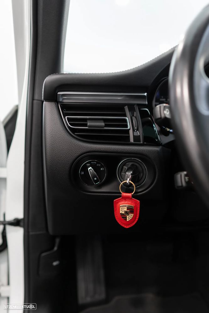 Porsche Macan S - 42
