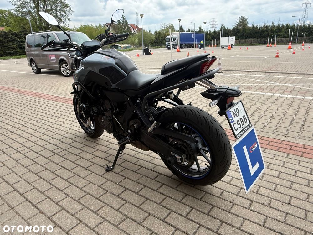 Yamaha MT - 6