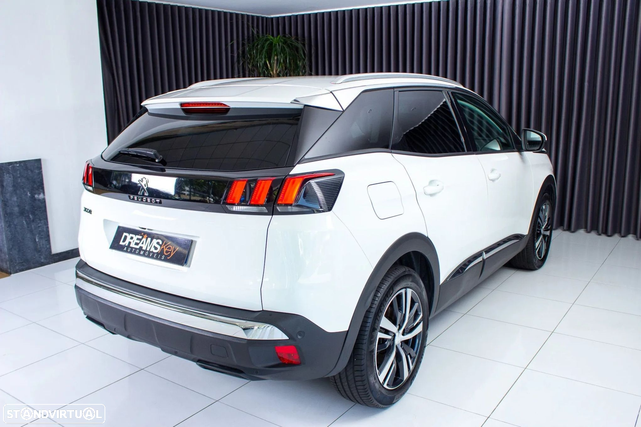 Peugeot 3008 1.2 PureTech Allure EAT8 - 20
