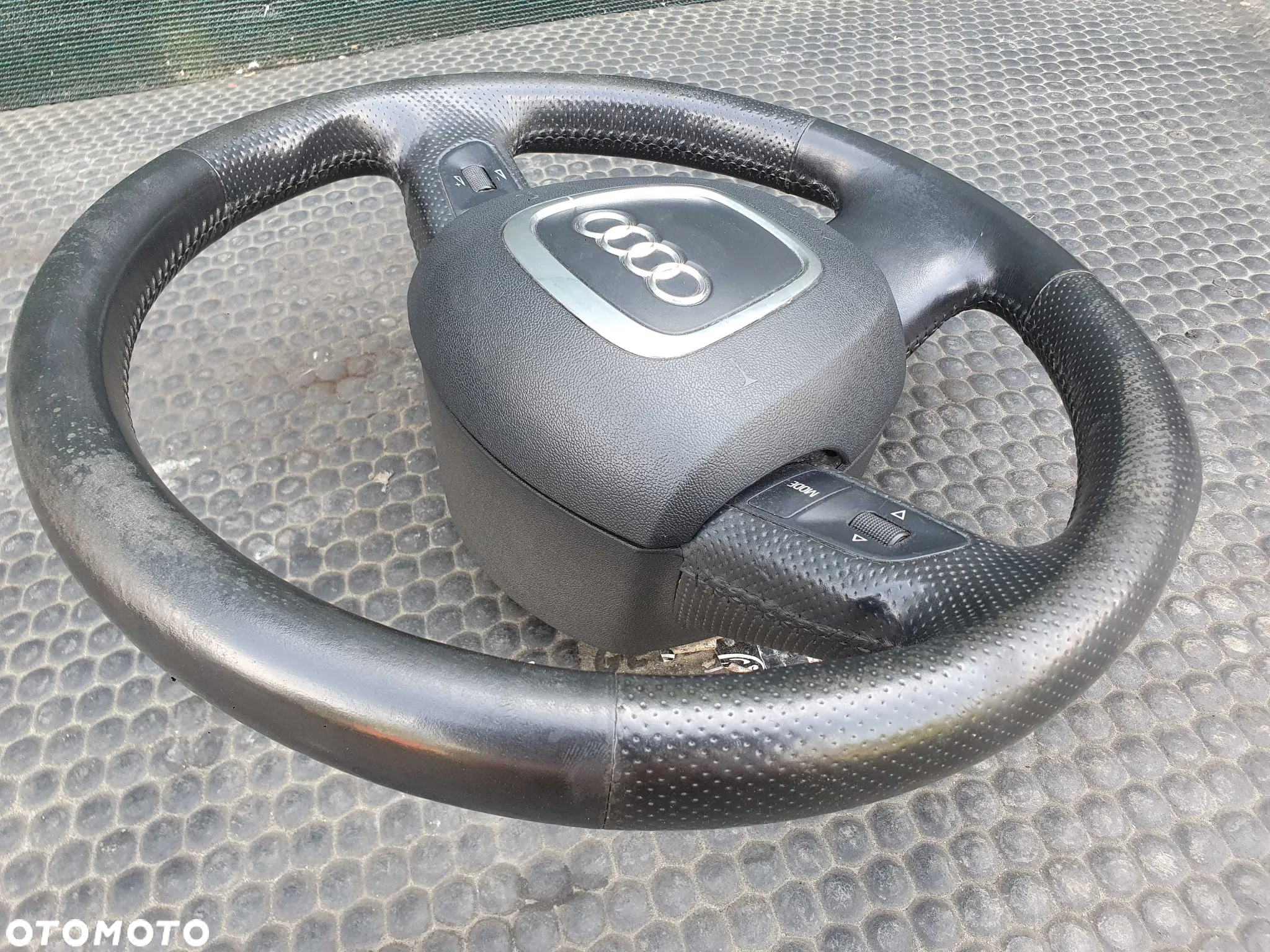 Kierownica Trzy 3 Ramienna Czarna Pikowana Skóra Air Bag Poduszka Wtyczka AUDI A4 B6 B7 - 9